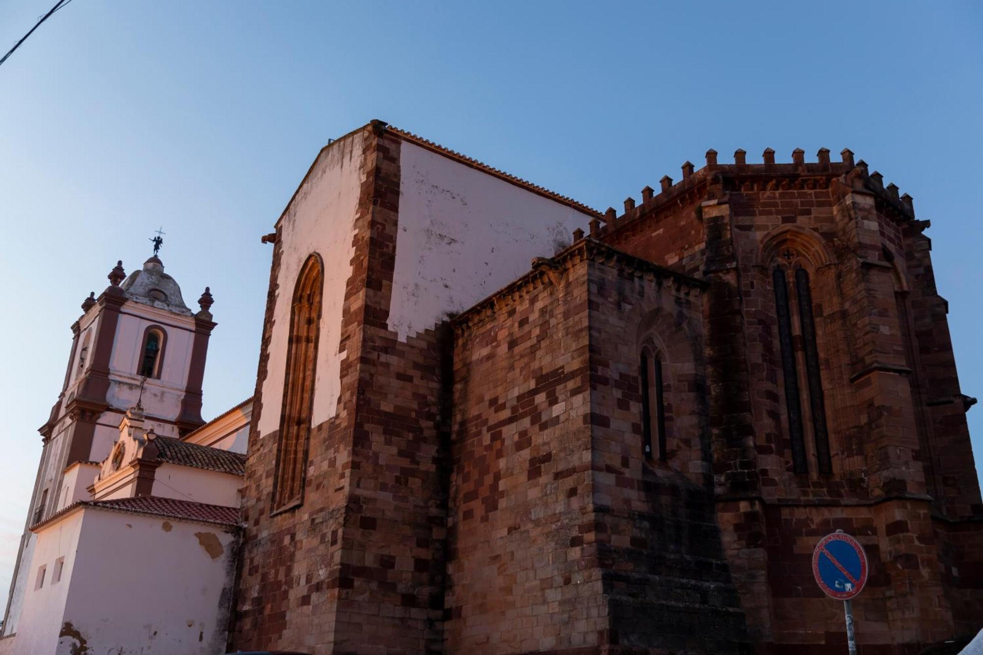 Portas Da Cidade Home Сілвеш Екстер'єр фото