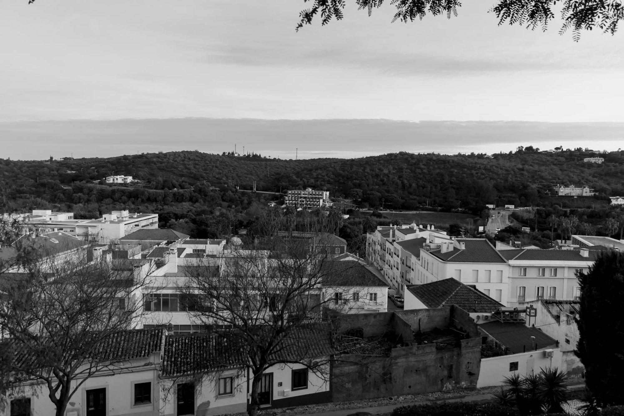 Portas Da Cidade Home Сілвеш Екстер'єр фото